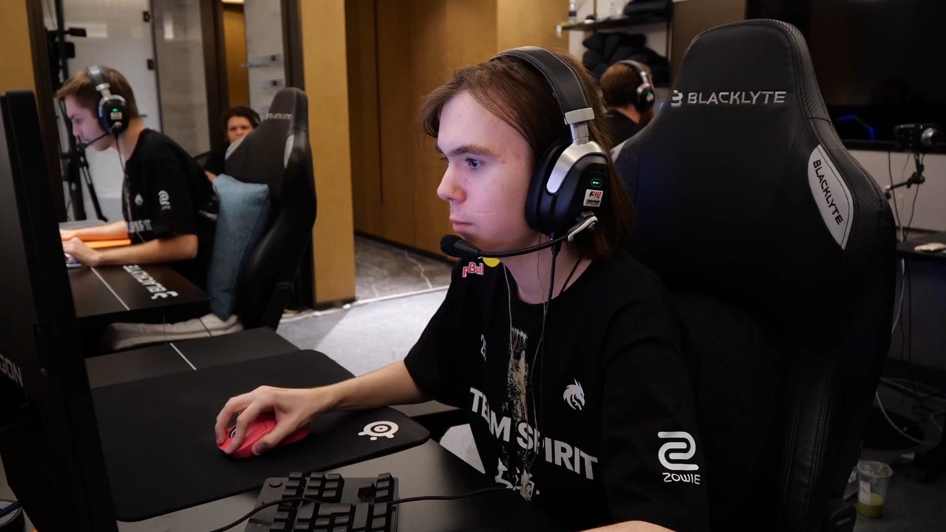 成精准射门 成精准射门