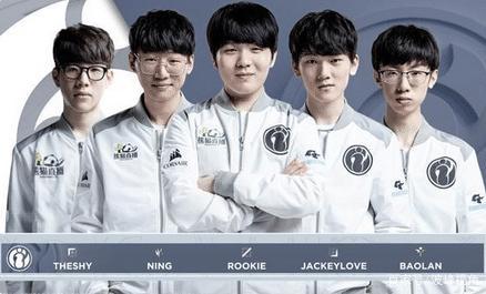 不存在越位 不存在越位