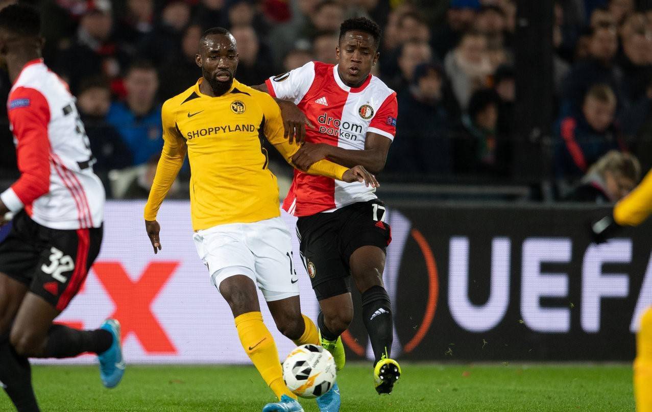 尤其引人注 尤其引人注