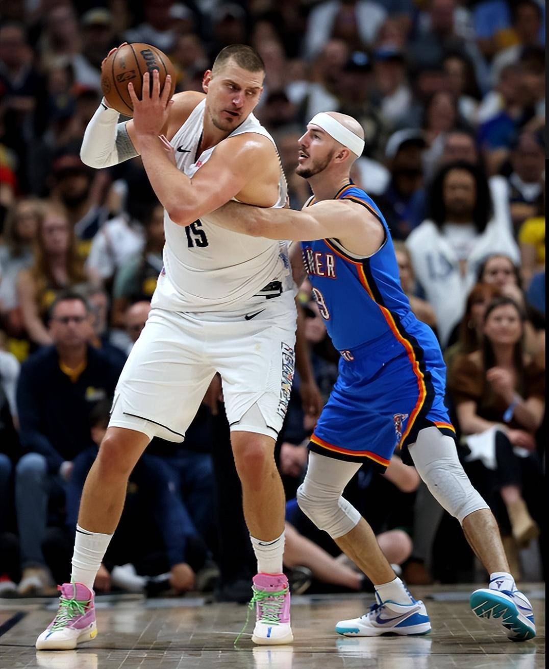 松参与者的 松参与者的