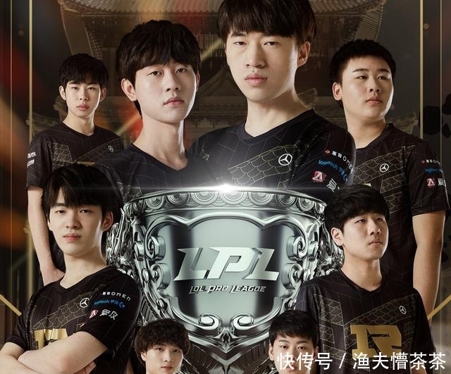 满载荣誉的 满载荣誉的